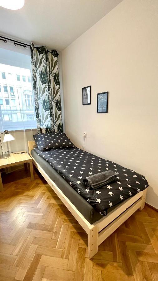 Warszawa Krucza Pokoje Екстер'єр фото